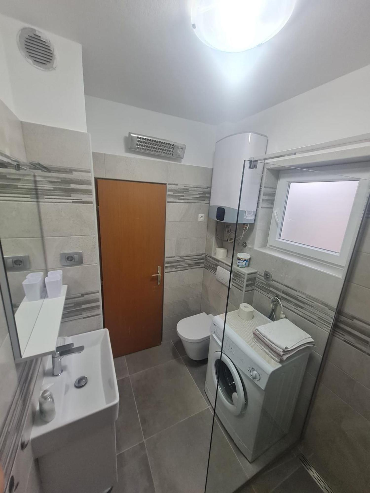 Apartment Anton Pinezici  Ngoại thất bức ảnh
